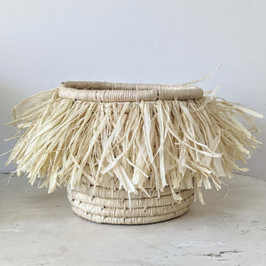 Small fringe Basket