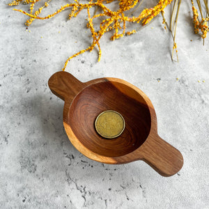 JustOne's small wooden bowl with two handles, handmade in Kenya